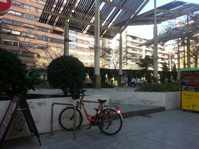 Comienza la instalación de las primeras estaciones del nuevo servicio de alquiler de bicicletas MUyBICI - 1, Foto 1