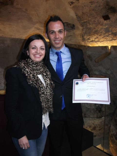 Trece alumnos aprenden técnicas de corte de jamón en la Escuela del Vino - 4, Foto 4