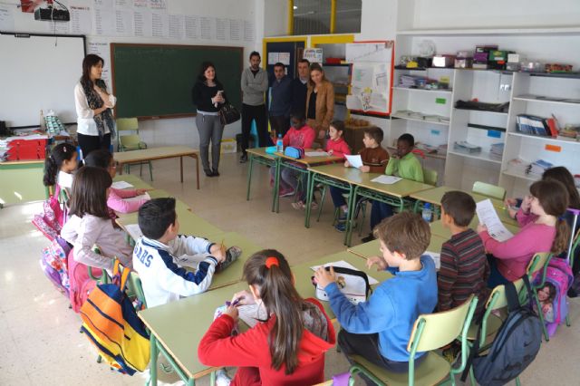 Profesores de la Escuela Oficial de Idiomas valorarán el programa bilingüe del colegio Vistalegre torreño - 3, Foto 3