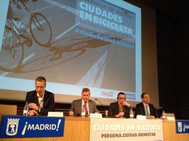 Unas jornadas analizan el presente y futuro de las Ciudades en bicicleta - 1, Foto 1