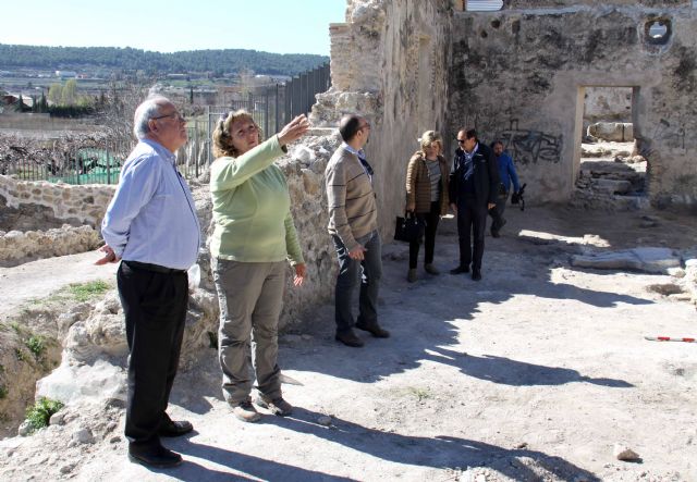 Un plan de empleo recupera el yacimiento arqueológico de Los Molinos de Papel - 1, Foto 1