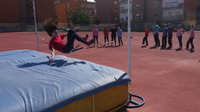 El colegio Gabriela Mistral disfrutó del atletismo a través del Programa ADE - 4, Foto 4