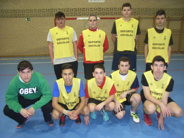 Juvenile male team handball IES Juan de la Cierva participated in the quarter-final regional School Sports, Foto 5