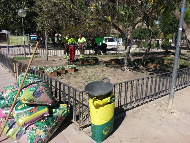 Comienzan los trabajos para soterrar 9.000 metros de goma del riego por goteo en El Malecón - 2, Foto 2