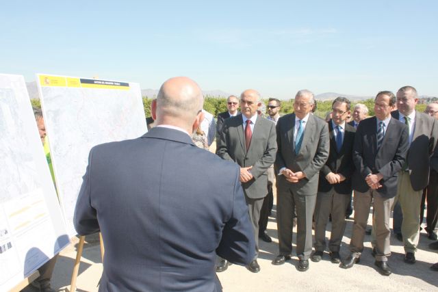 Fomento adjudica el proyecto de soterramiento integral del AVE e inicia las obras de la autovía que enlaza Zeneta y Beniaján - 3, Foto 3