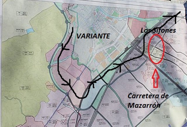 Los vecinos exigen al ayuntamiento un trazado alternativo para que la variante sur no atraviese la zona residencial Los Sifones, Foto 1