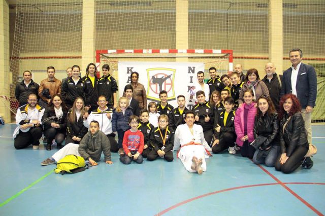 Los alguaceños Ilyass Siddiki y Bernardo Abenza se cuelgan plata y bronce en el campeonato regional de kárate - 2, Foto 2