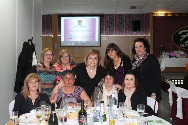 Continan los eventos conmemorativos del Da de la Mujer con cenas, coloquios, conciertos y viajes programados para la mujer, Foto 1