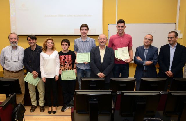 Ganadores de la VI Olimpiada de Geología de la Región de Murcia - 1, Foto 1