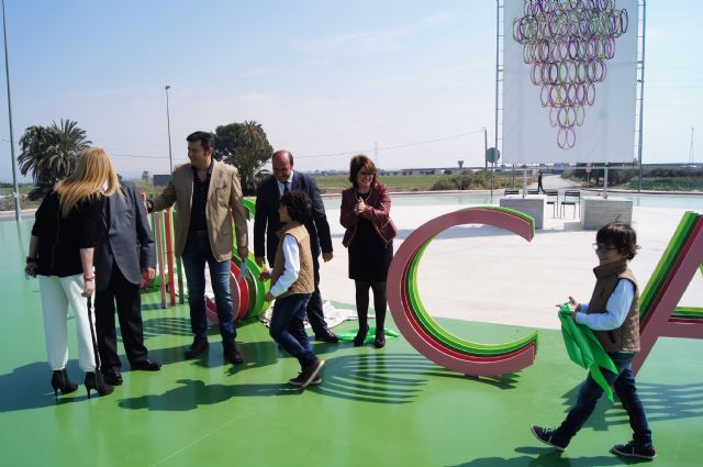 Se inaugura la rotonda de acceso a la 4ª fase del polígono industrial El Saladar - 4, Foto 4
