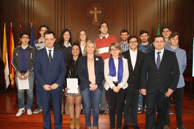 La UCAM entrega los premios de sus Olimpiadas Científicas - 1, Foto 1