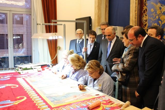El presidente Garre asegura que el centro de restauración de la Comunidad rehabilitará la imagen de la patrona de Lorca - 3, Foto 3
