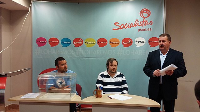 La Asamblea de la Agrupacin Socialista de Totana ha aprobado con el 97% de los votos la candidatura para las elecciones municipales del mes de mayo - 3
