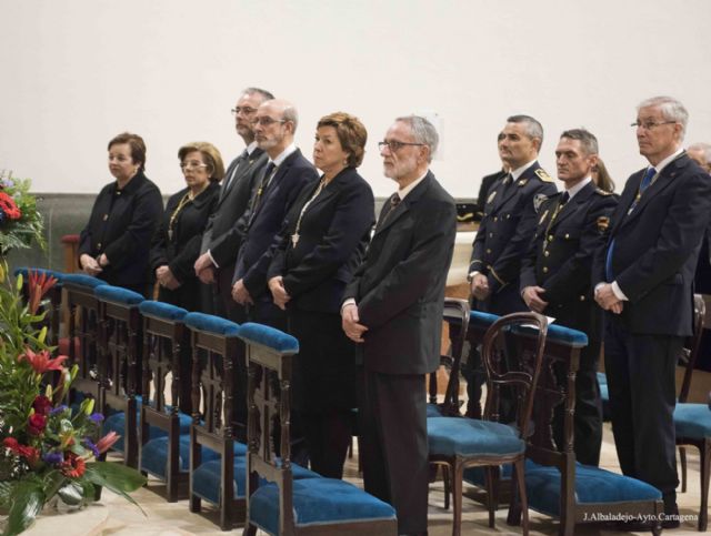 Cofrades y devotos rindieron culto al Cristo del Socorro - 4, Foto 4