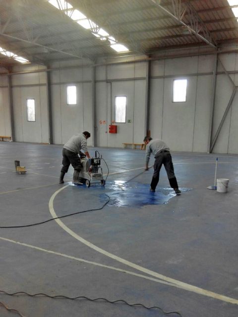 Comienza en Ceutí la rehabilitación del suelo del pabellón deportivo de Los Torraos - 3, Foto 3
