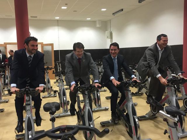 El Alcalde de Lorca y el Consejero de Presidencia inauguran las nuevas instalaciones del Complejo Deportivo Felipe IV - 1, Foto 1