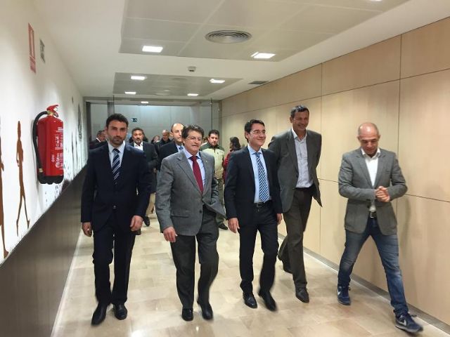 El Alcalde de Lorca y el Consejero de Presidencia inauguran las nuevas instalaciones del Complejo Deportivo Felipe IV - 3, Foto 3
