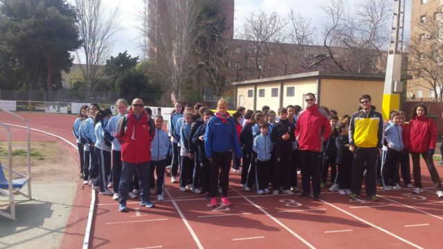 Turno de los alumnos del Sagrado Corazón para practicar Atletismo con el ADE - 3, Foto 3