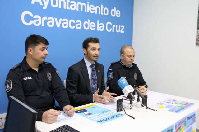 Un millar de estudiantes participa en las jornadas educación vial y seguridad de la Policía de Caravaca - 2, Foto 2