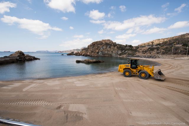 Más arena para Cala Cortina - 1, Foto 1