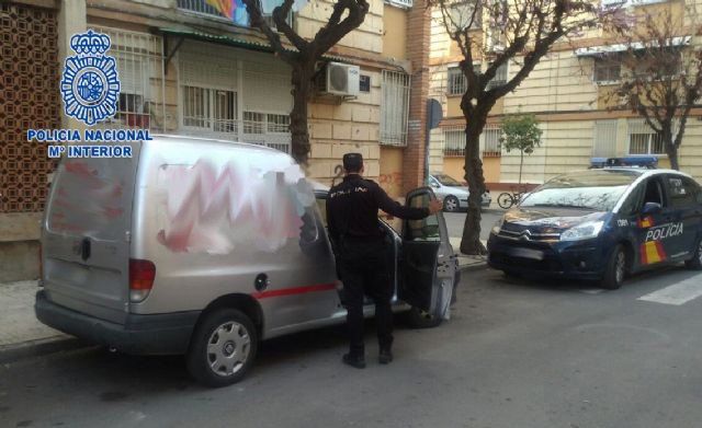 Detenido tras robar un vehículo en un concesionario de la ciudad de Murcia - 1, Foto 1