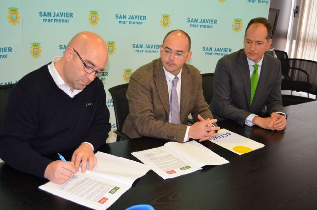 La Asociación de Comerciantes Único firma un convenio de colaboración con Caja Rural Regional - 1, Foto 1