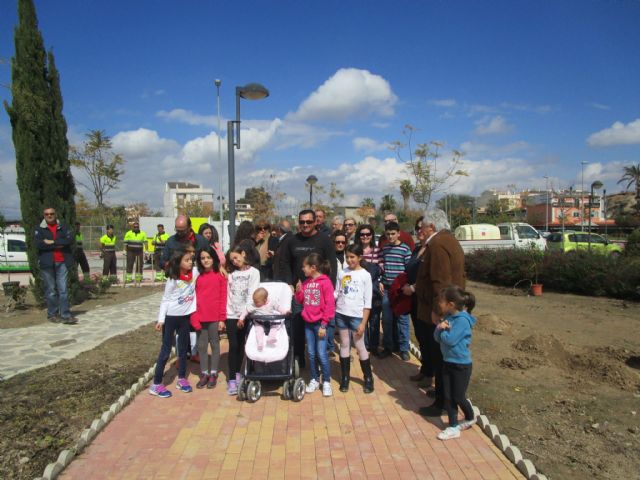 La iniciativa Jardinería Ocupa llega a El Castellar de Churra con la plantación de 36 árboles frutales - 1, Foto 1