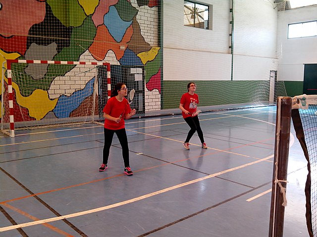 Totana hosted the 3rd round of the regional league badminton schoolchildren, Foto 2
