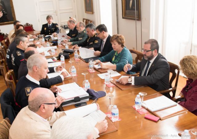 Ayuntamiento y Delegación del Gobierno garantizan la seguridad en Semana Santa - 2, Foto 2