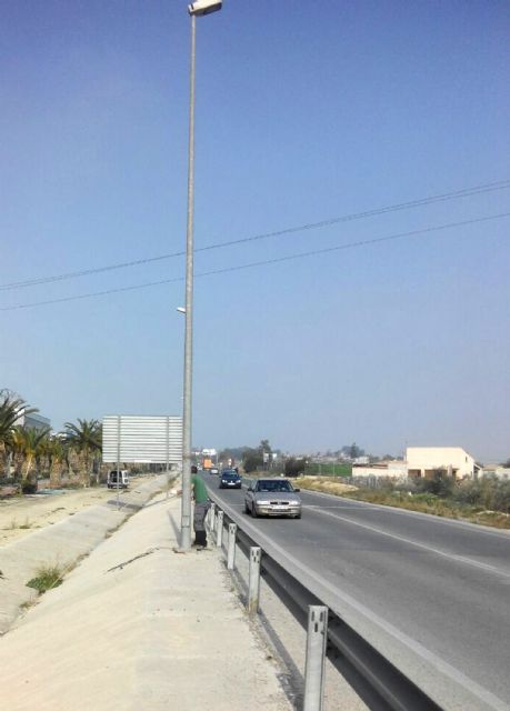 El Ayuntamiento de Ceutí repone una vez más el alumbrado de la circunvalación afectado en los últimos robos - 1, Foto 1