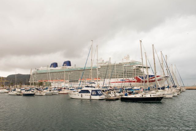 Britannia deja más de tres mil turistas en Cartagena - 5, Foto 5