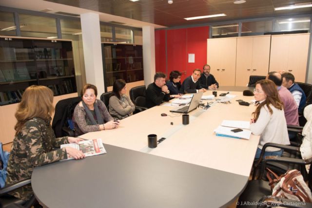 Dictamen favorable de Urbanismo a la modificación del antiguo Plan Parcial de la Loma de Canteras - 2, Foto 2