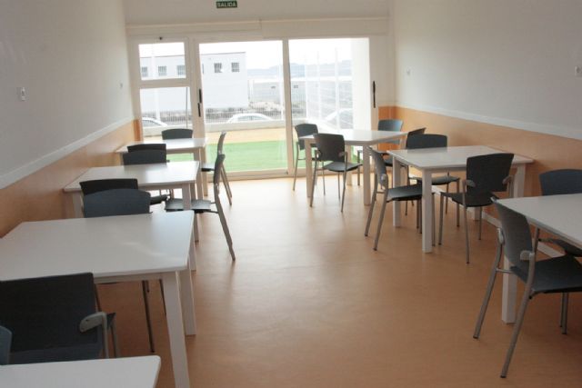 El Alcalde visita el nuevo centro de día - 1, Foto 1