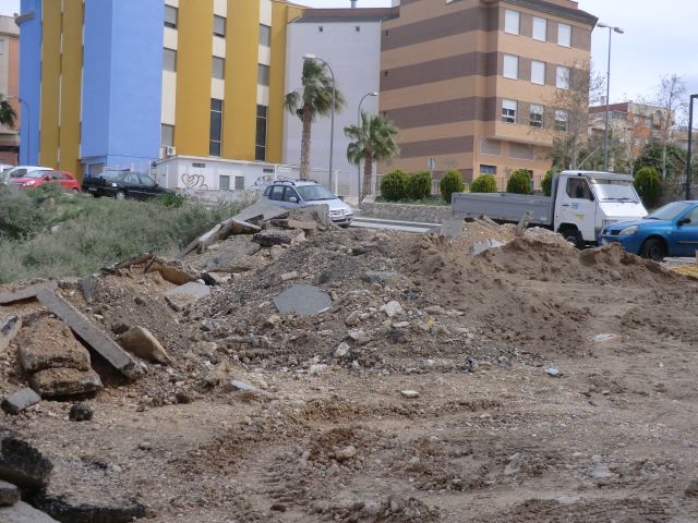 IU-Verdes denuncia nuevos vertidos incontrolados en los terrenos aledaños a La Ermita - 3, Foto 3