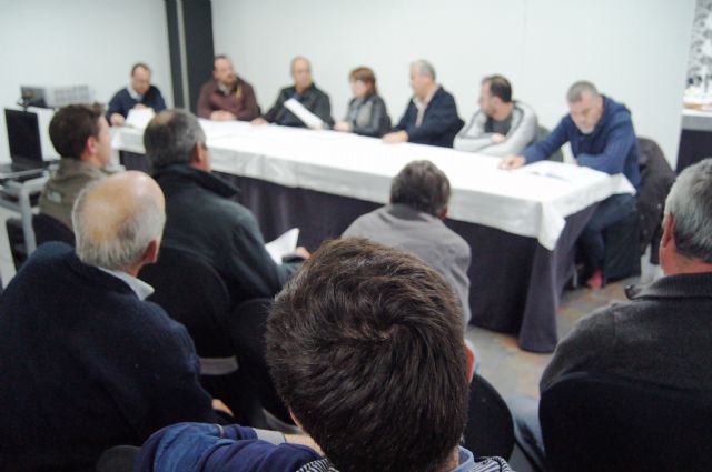Autoridades municipales asisten a la asamblea general de la ADS del Ovino y Caprino de Totana, Foto 7