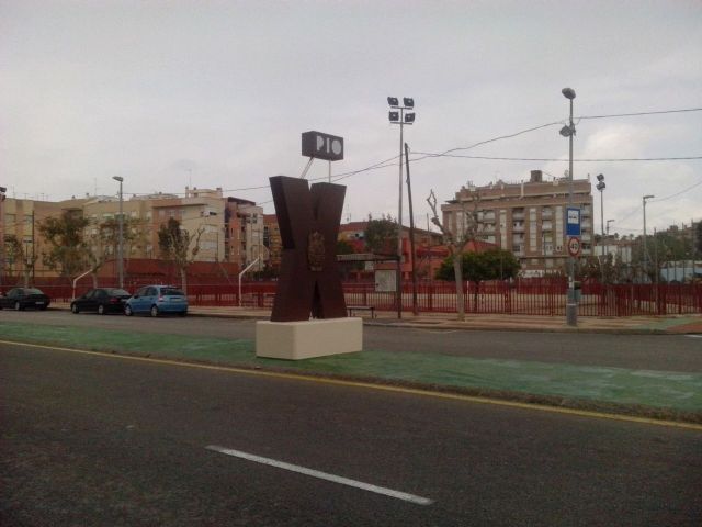 San Pío X ya luce su emblema - 2, Foto 2