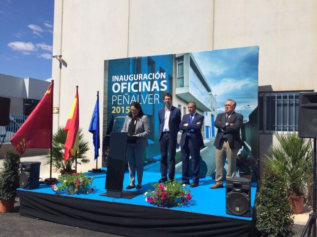 El Alcalde de Molina de Segura y el Consejero de Industria visitan la empresa molinense Industrias Peñalver, pionera en la fabricación de maquinaria - 1, Foto 1