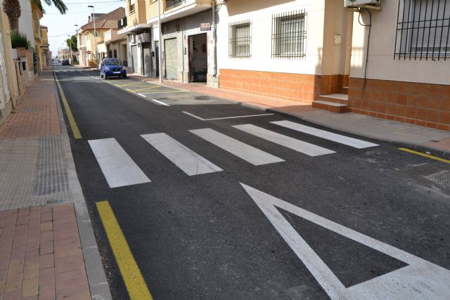 El Ayuntamiento renueva la avenida del Taibilla y repara el asfaltado en barrios y caminos rurales - 2, Foto 2