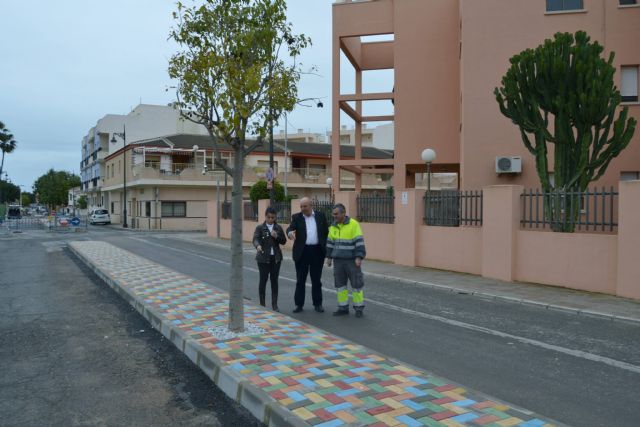 El Ayuntamiento renueva la avenida del Taibilla y repara el asfaltado en barrios y caminos rurales - 3, Foto 3