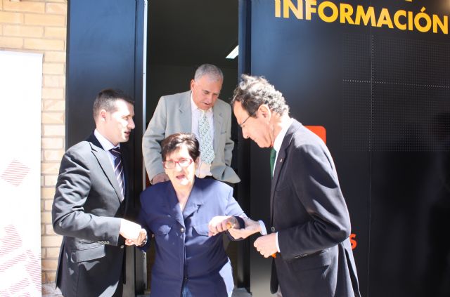 El Ayuntamiento habilita una oficina en Los Rosales - 1, Foto 1