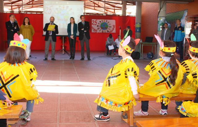 El Alcalde celebra con los alumnos el XXV aniversario del colegio Ciudad de Murcia - 2, Foto 2