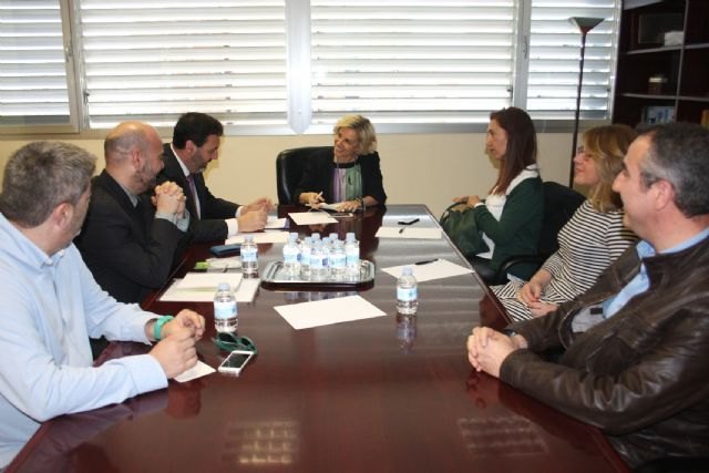 La consejera de Agricultura y Agua se reúne con representantes de la Asociación de Empresas de Medio Ambiente - 1, Foto 1