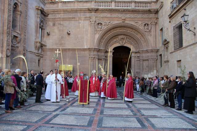 Mons. Lorca nos invita a dejarnos sorprender esta Semana Santa por la liturgia - 1, Foto 1