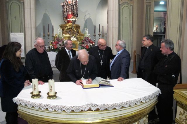 Un cardenal y dos arzobispos de Estados Unidos vienen a Murcia exclusivamente a visitar el Museo Salzillo - 2, Foto 2