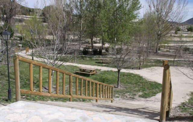 Medio Ambiente realiza un proyecto de mejora en La Muralla de Archivel - 1, Foto 1