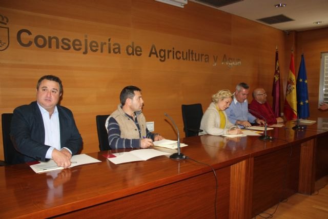 La Comunidad facilitará a las cofradías de pescadores la contratación de un biólogo para recabar información sobre la pesca artesanal - 1, Foto 1