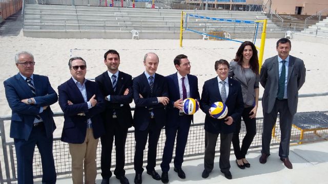El Alcalde de Lorca y el Consejero de Presidencia inauguran el Centro de Tecnificación Deportiva de Voley-Playa como sede de la selección española - 1, Foto 1