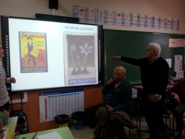 Actividad intergeneracional en el colegio Narval de Santa Ana - 3, Foto 3