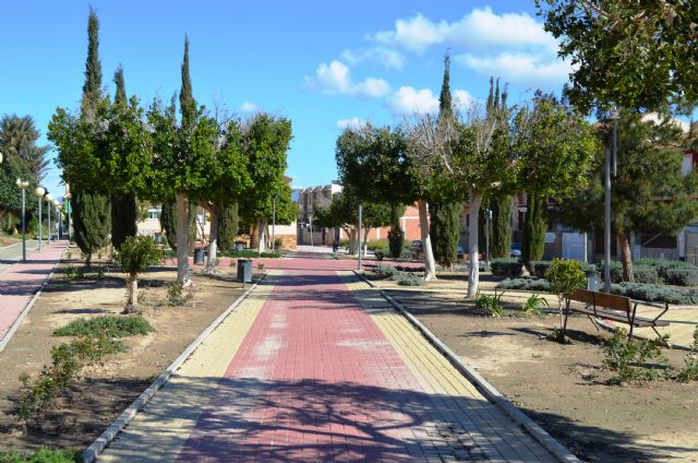 Concluyen los trabajos de mejora del parque Doctor Chazarra de Alguazas, que han permitido la ampliación y mejora de su zona infantil - 1, Foto 1