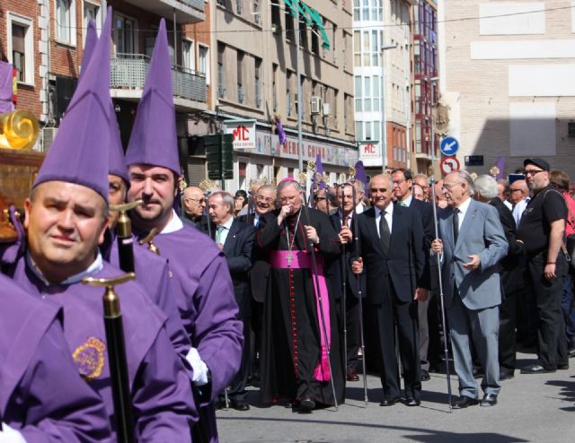 El presidente Garre participa en el traslado de la imagen de Nuestro Padre Jesús Nazareno - 2, Foto 2